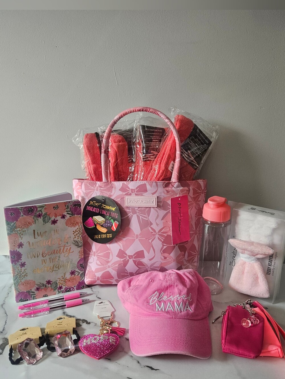🎀Breast Cancer Awareness 15-Piece Bundle